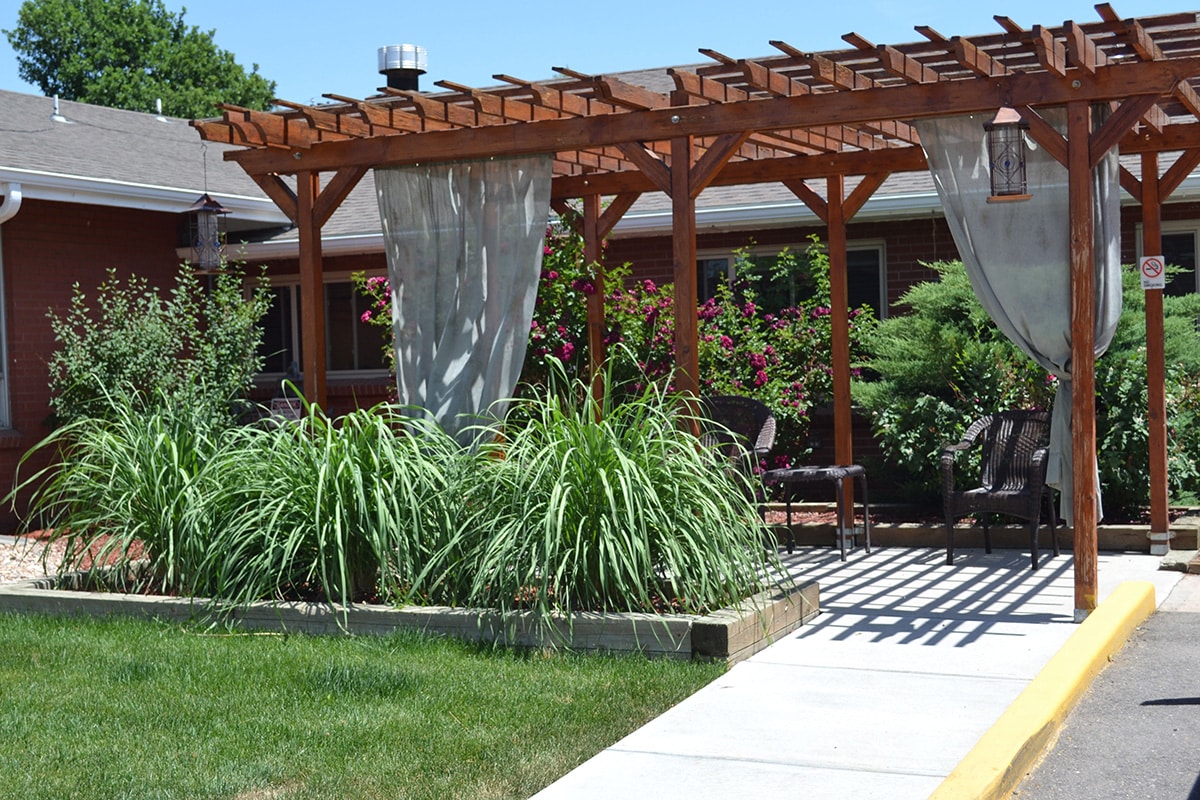 Amberwood courtyard and garden area